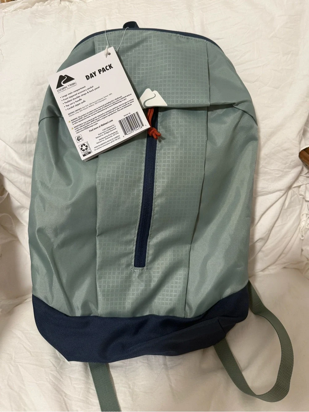 Day Pack Backpack - Light Green with Navy Base